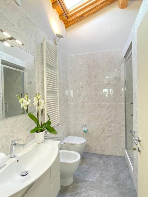 Vakantiehuis Viaggiare Smart Wi-fi, Tv Hd, Spazio Di Lavoro, Parcheggio Gratuito Nella Struttura, *
