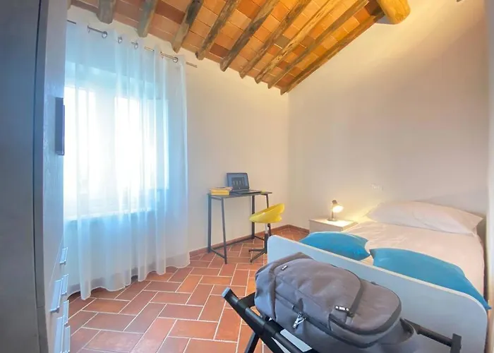 Viaggiare Smart Wi-Fi, Tv Hd, Spazio Di Lavoro, Parcheggio Gratuito Nella Struttura,