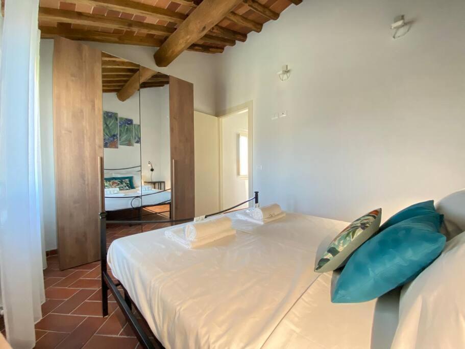Viaggiare Smart Wi-fi, Tv Hd, Spazio Di Lavoro, Parcheggio Gratuito Nella Struttura, Holiday home Capannori